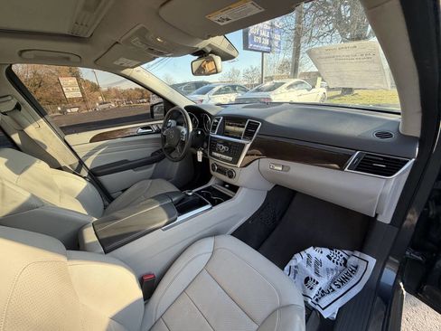 Used 2015 Mercedes-Benz ML 350 2WD image 16