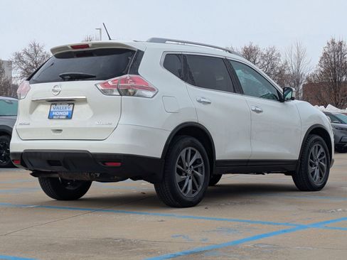 Used 2016 Nissan Rogue SL w/ SL Premium Package image 6