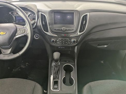 Used 2024 Chevrolet Equinox LT image 28
