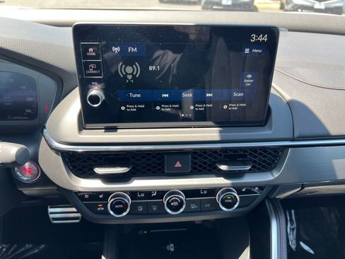 Used 2025 Acura ADX A-Spec image 18