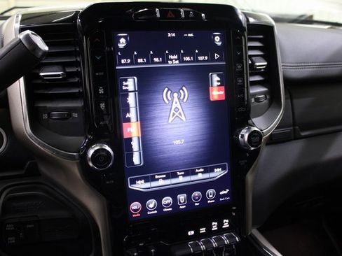 Used 2019 RAM 2500 Laramie image 11