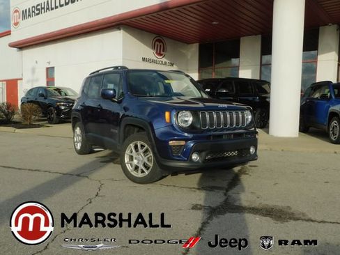 Used 2019 Jeep Renegade Latitude w/ Cold Weather Group image 1