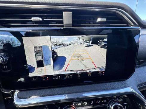 Used 2024 GMC Sierra 1500 Denali w/ Denali Reserve Package image 15