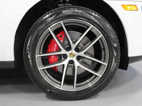 New 2026 Porsche Macan S image 14