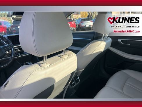 Used 2023 Hyundai Sonata Limited image 31