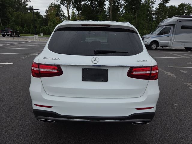 Certified 2019 Mercedes-Benz GLC 300 4MATIC image 4