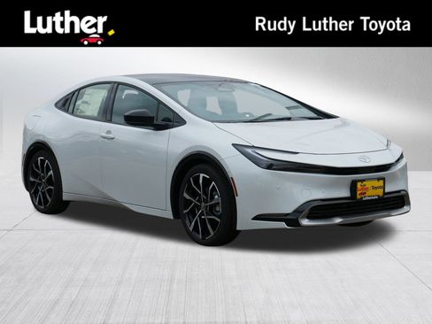 New 2026 Toyota Prius Plug-In Hybrid image 1
