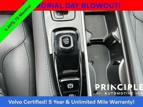 Certified 2025 Volvo XC90 B5 Core AWD/4WD image 21