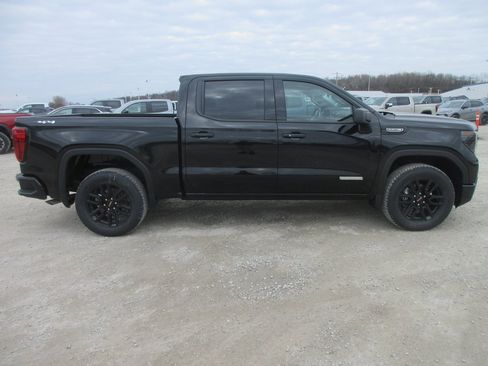 New 2026 GMC Sierra 1500 Elevation image 3