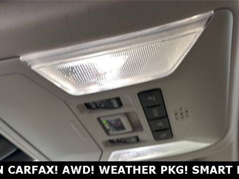 Used 2022 Toyota RAV4 XLE Premium image 20