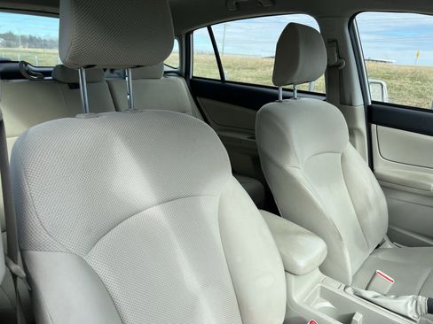 Used 2013 Subaru Impreza 2.0i image 35