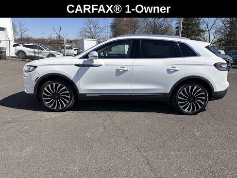 Certified 2022 Lincoln Nautilus Black Label w/ Cargo Utility Package AWD/4WD image 2
