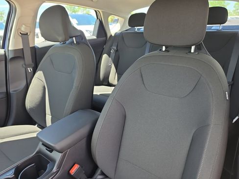 New 2026 Kia K4 FWD image 21