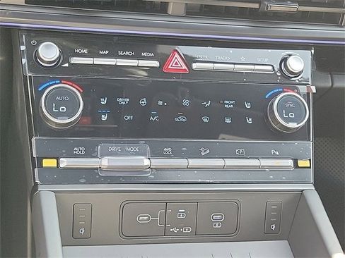 New 2026 Hyundai Santa Fe Calligraphy image 12