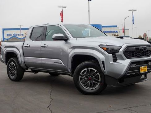 New 2026 Toyota Tacoma TRD Sport image 7