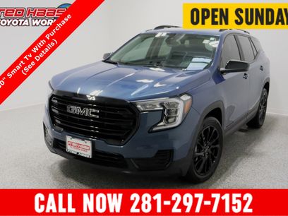 Used 2024 GMC Terrain SLE w/ Driver Convenience Package