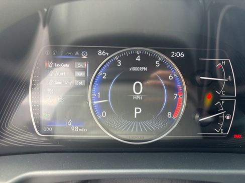 Used 2025 Lexus ES 350 w/ Premium Package FWD image 2
