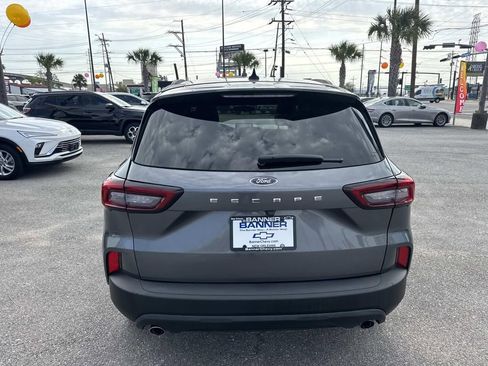 Used 2025 Ford Escape ST-Line AWD/4WD image 6