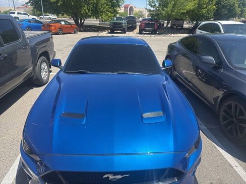 Used 2018 Ford Mustang GT Premium w/ Carbon Sport Interior Package image 12