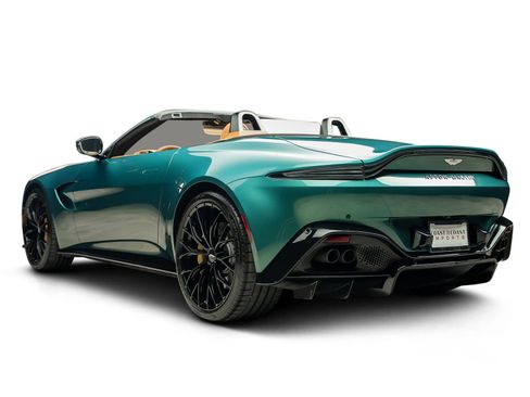 Used 2023 Aston Martin V8 Vantage Roadster RWD image 11