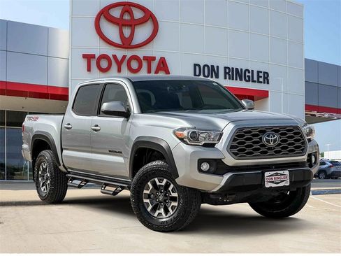 Used 2023 Toyota Tacoma TRD Off-Road image 1
