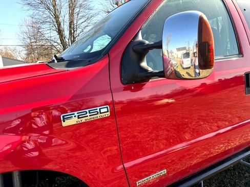 Used 2000 Ford F250 Lariat image 4