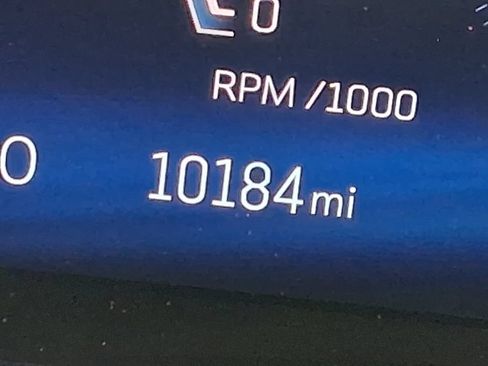 Used 2025 Cadillac XT4 Premium Luxury w/ LPO, Floor Liner Package FWD image 14