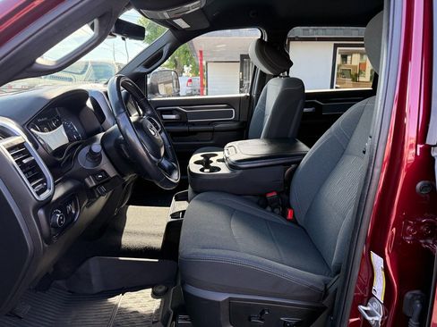 Used 2022 RAM 2500 Big Horn w/ Night Edition AWD/4WD image 12