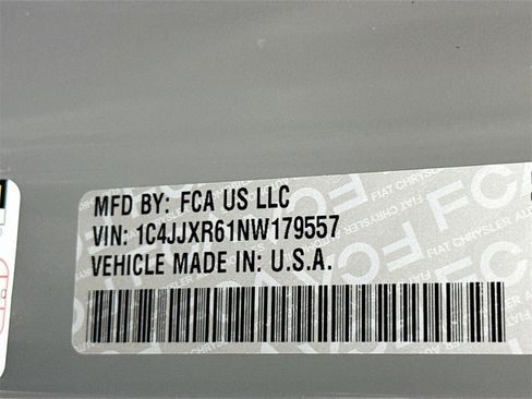 Used 2022 Jeep Wrangler Unlimited Rubicon 4xe w/ Steel Bumper Group image 35