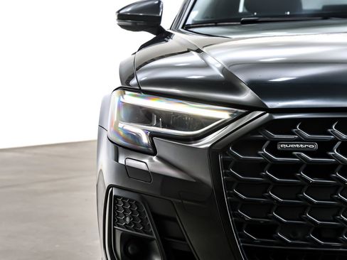 Used 2022 Audi A8 L 3.0T image 13