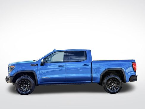 Used 2023 GMC Sierra 1500 AT4X image 11