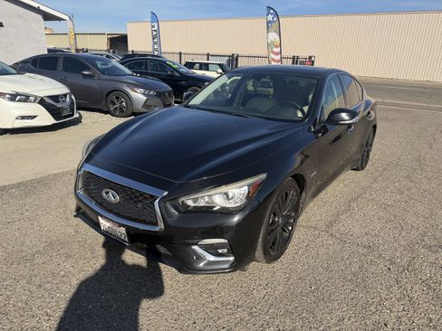 Used 2018 INFINITI Q50 Luxe image 1