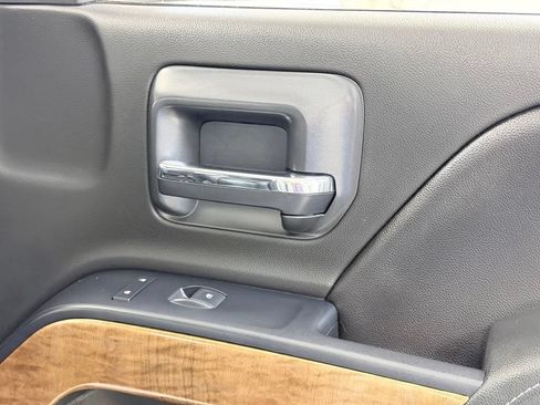 Used 2018 Chevrolet Silverado 1500 LTZ w/ Sport Package AWD/4WD image 35