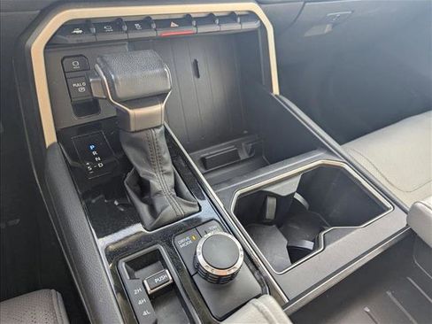 Used 2023 Toyota Tundra Limited image 14