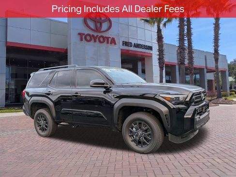 Used 2026 Toyota 4Runner SR5 RWD image 1