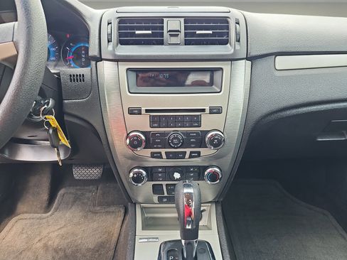 Used 2012 Ford Fusion SE image 13