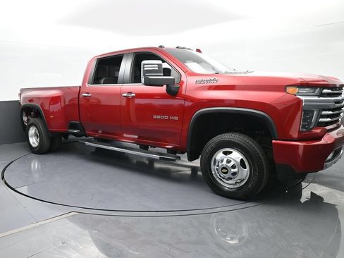 Used 2023 Chevrolet Silverado 3500 High Country AWD/4WD image 8