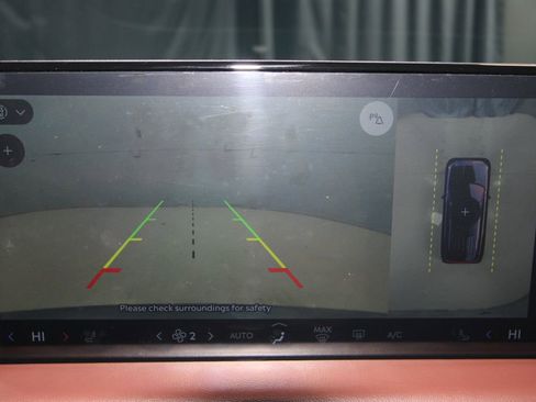 Used 2025 Lincoln Aviator Reserve w/ Equipment Group 201A image 14