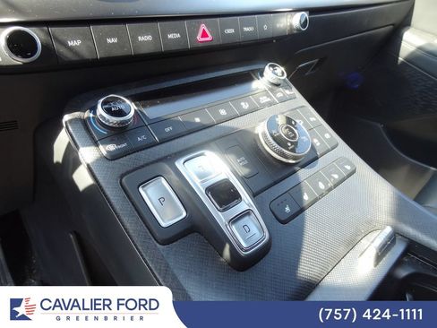 Used 2023 Hyundai Palisade Limited AWD/4WD image 12