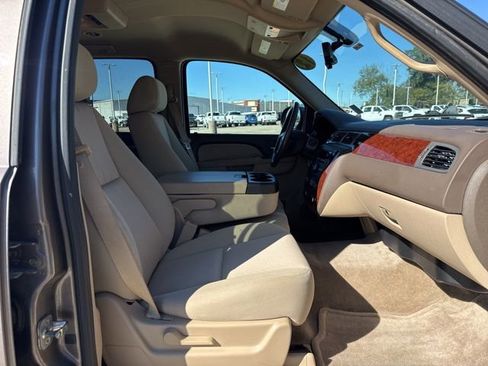 Used 2012 Chevrolet Tahoe LS image 30