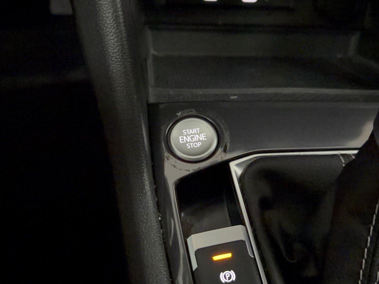 Used 2023 Volkswagen Tiguan SE FWD image 20