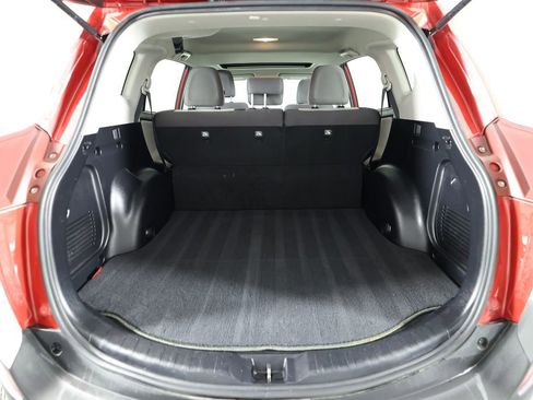 Used 2014 Toyota RAV4 XLE FWD image 12