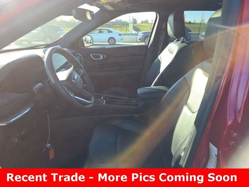 Used 2022 Jeep Compass Limited w/ (RED) Package image 7