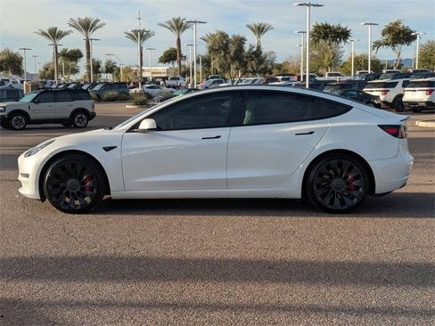 Used 2022 Tesla Model 3 Performance image 3