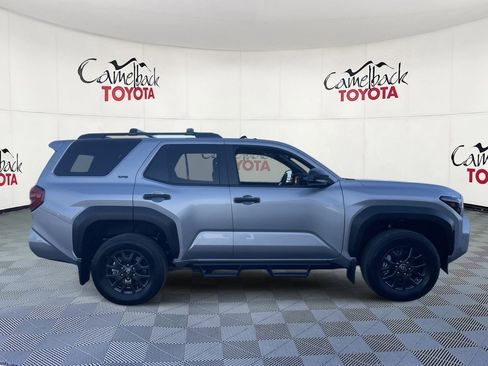 New 2026 Toyota 4Runner SR5 image 8