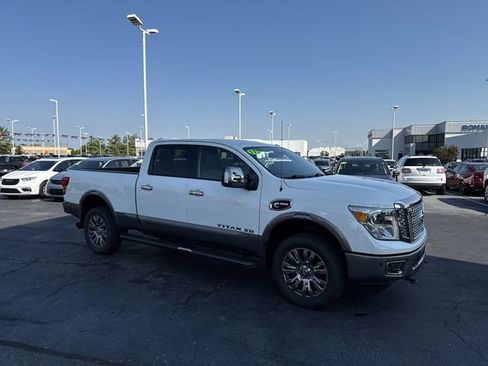 Used 2017 Nissan Titan Platinum Reserve AWD/4WD image 6