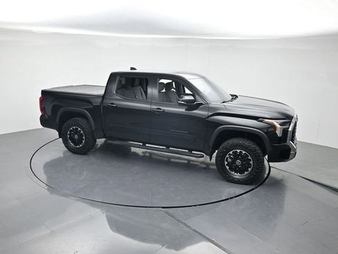 Used 2022 Toyota Tundra SR5 w/ TRD Off-Road Package AWD/4WD image 36