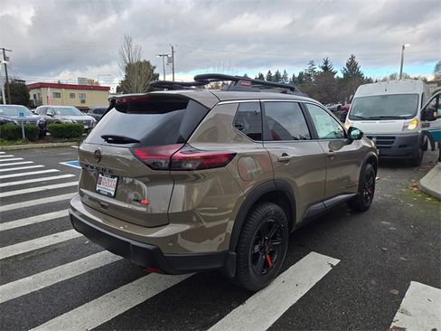 New 2026 Nissan Rogue SV image 6