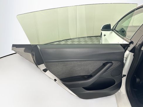 Used 2023 Tesla Model 3 Standard Range RWD image 24