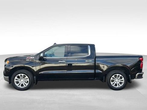 Used 2023 Chevrolet Silverado 1500 LTZ image 7